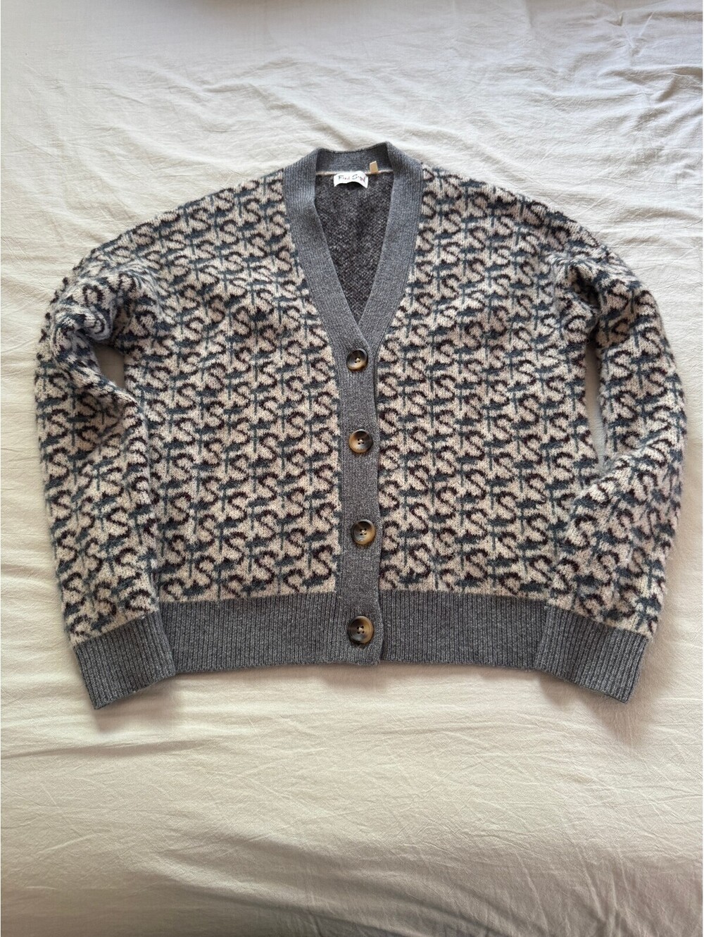 Fred Segal Monogram Interlocking XS Alpaca Knit Cardigan Grey Oversized XS M